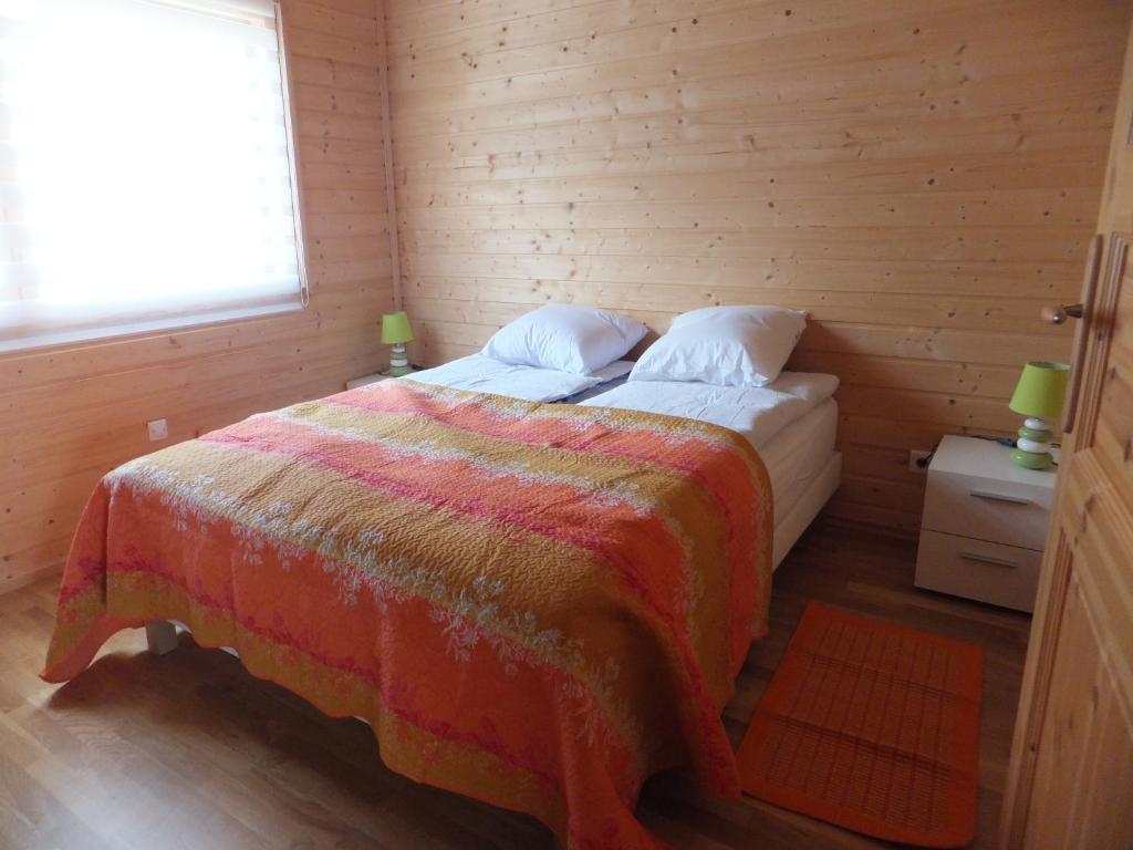 Les Chalets Fleurs De France - Kota Saint-Dalmas Номер фото
