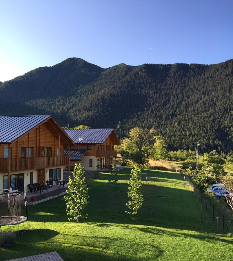 Les Chalets Fleurs De France - Kota Saint-Dalmas Екстер'єр фото